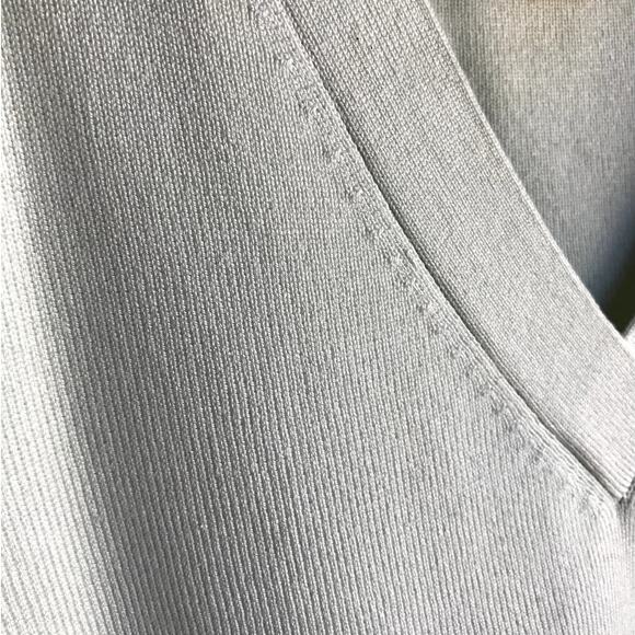 Jillian Jones Pale Mint Colored Silk Blend Sweater Vest NWT size XL-Runs Small - Picture 4 of 6